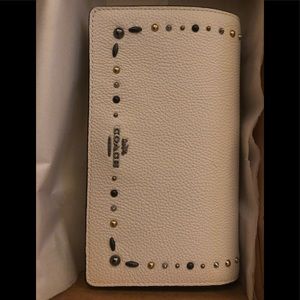 Coach Leather Clutch Crossbody